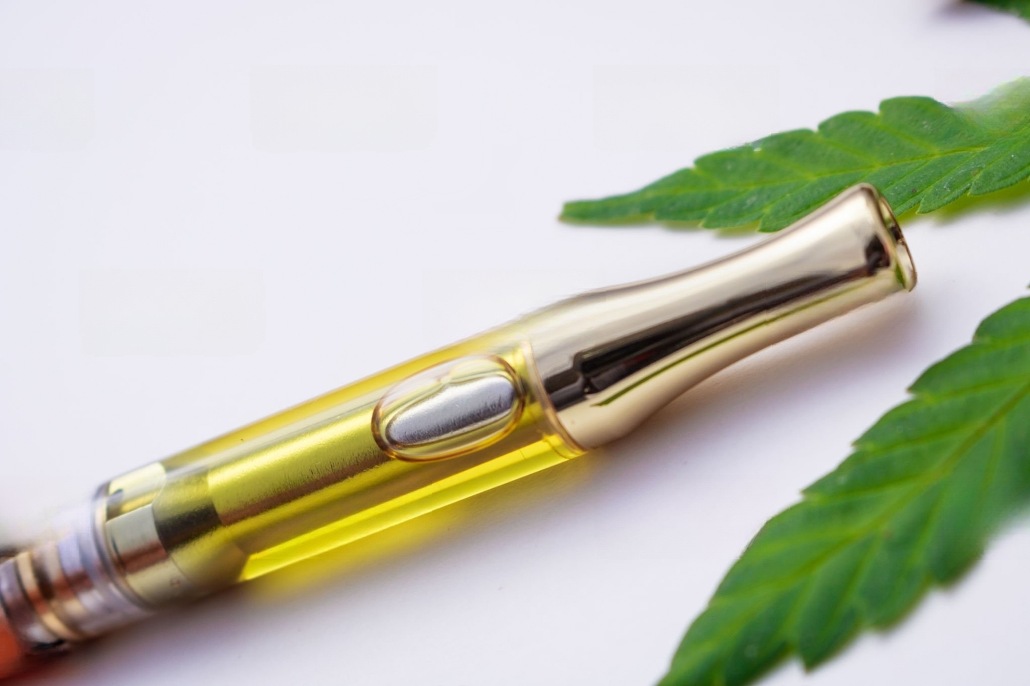 How to Use Vape Pens: The Ultimate Guide to Cannabis Vaping